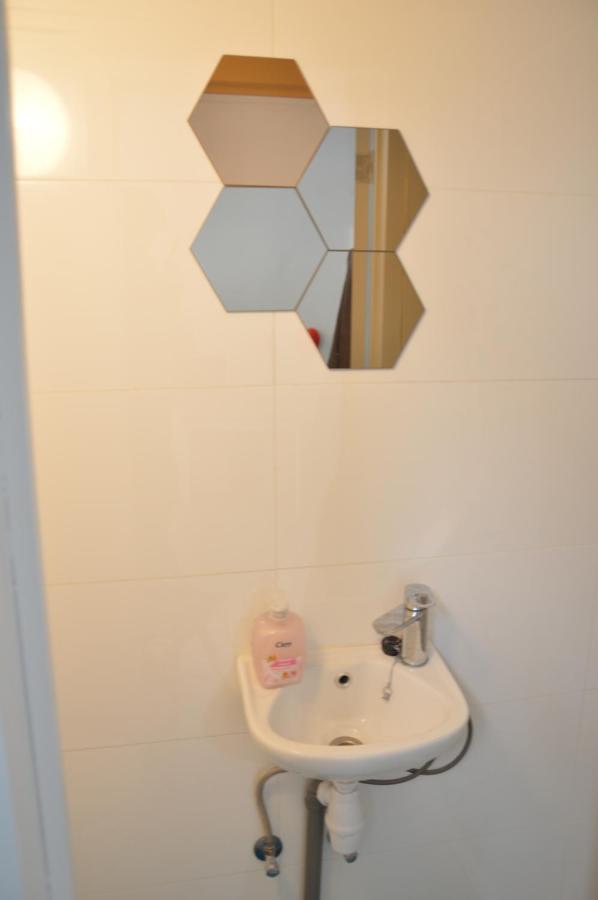 Apartmán Awesome Studio In Marolles Brusel Exteriér fotografie